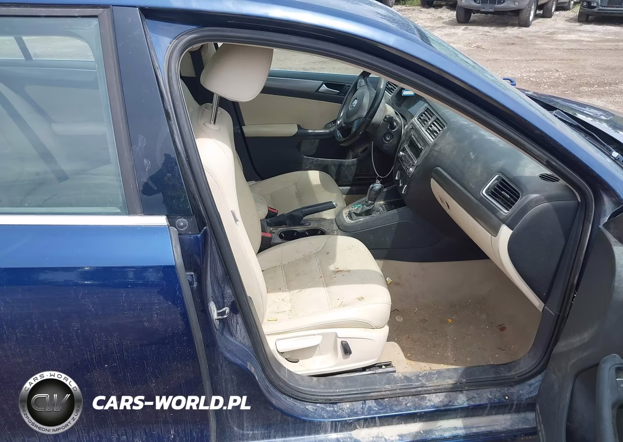 2014 Volkswagen Jetta 2.0L Tdi VIN:3VWLL7AJ3EM246689 - 5