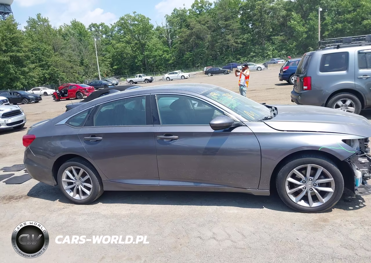 HONDA ACCORD LX VIN:1HGCV1F1XMA053536 - 13