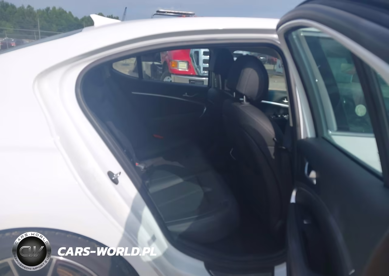 2026 Genesis G70 2.5T Awd VIN:KMTG64SC2TU166479 - 8
