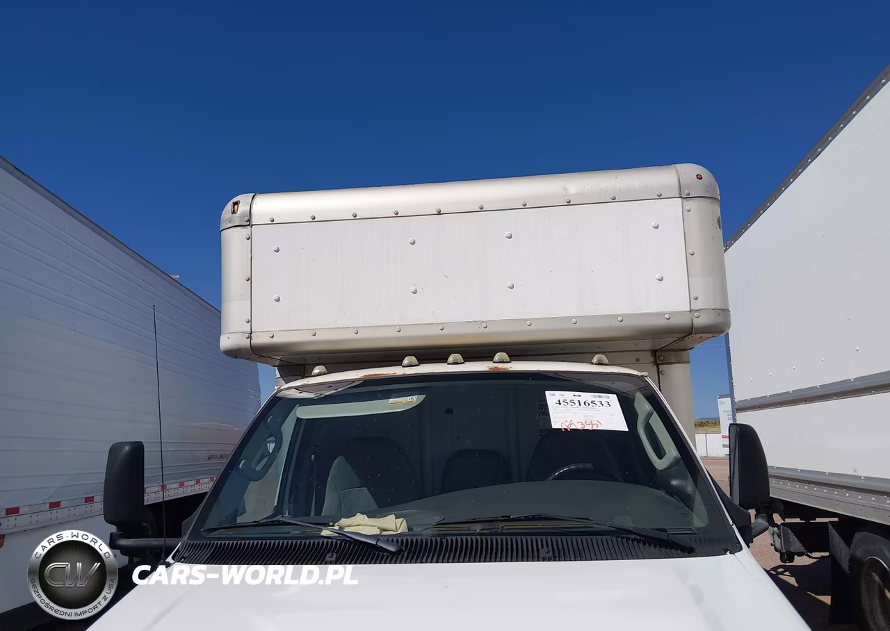 2008 Ford Econoline Commercial Cutaway VIN:1FDXE45S28DB18245 - 10
