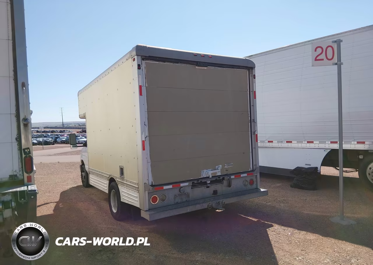 2008 Ford Econoline Commercial Cutaway VIN:1FDXE45S28DB18245 - 16