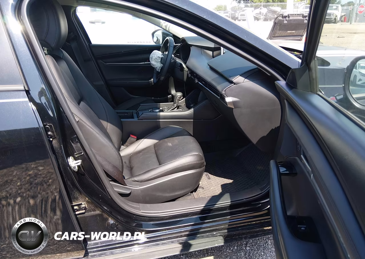 2026 Mazda Mazda3 2.5 S Select Sport VIN:JM1BPABL6T1861697 - 5