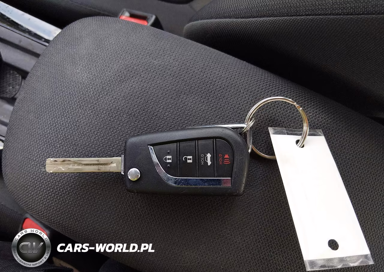 2021 Toyota Corolla Le VIN:JTDEPMAE8MJ159318 - 11
