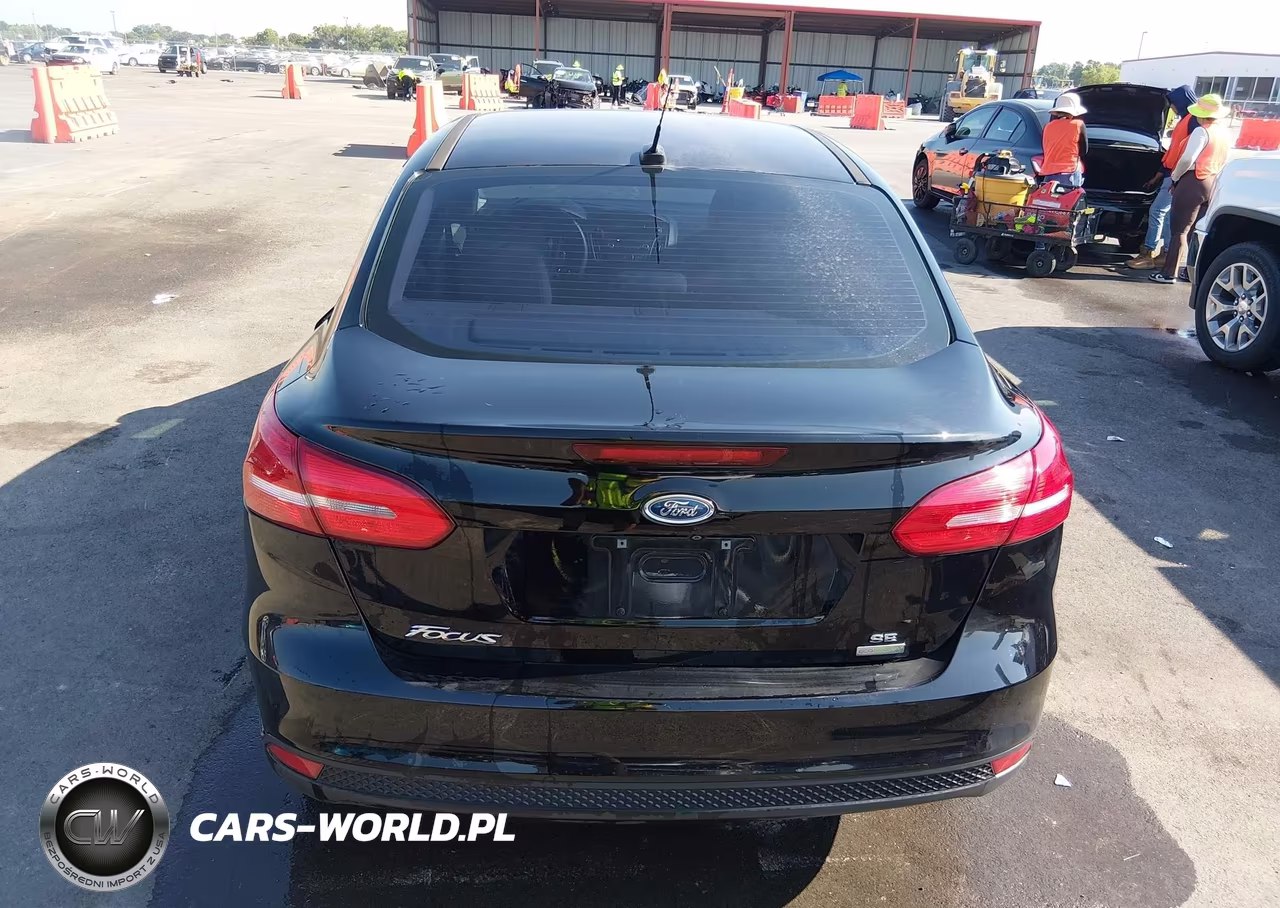 2017 Ford Focus Se VIN:1FADP3FE7HL244763 - 16