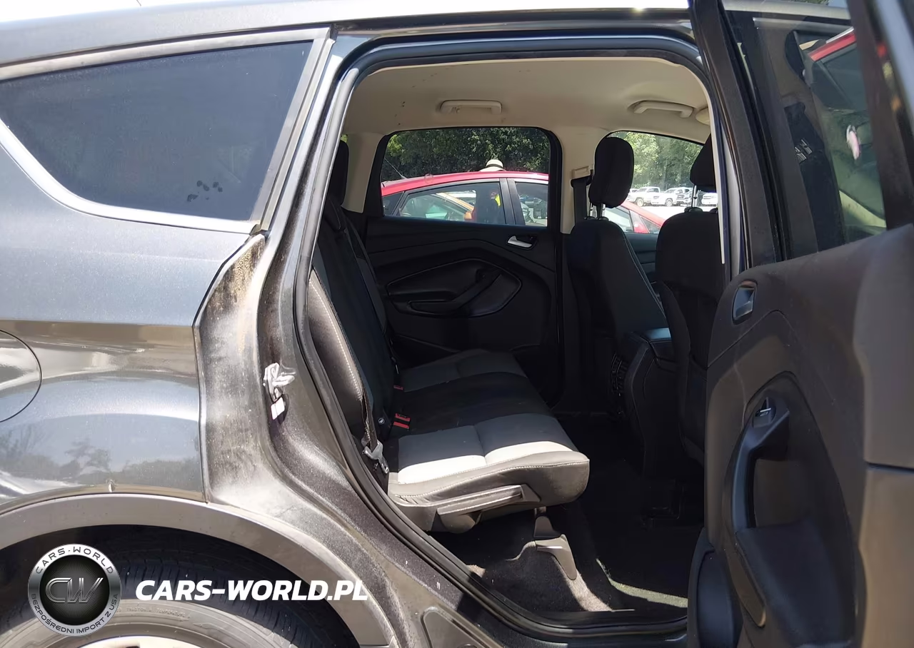 2019 Ford Escape Se VIN:1FMCU9GDXKUA85984 - 8