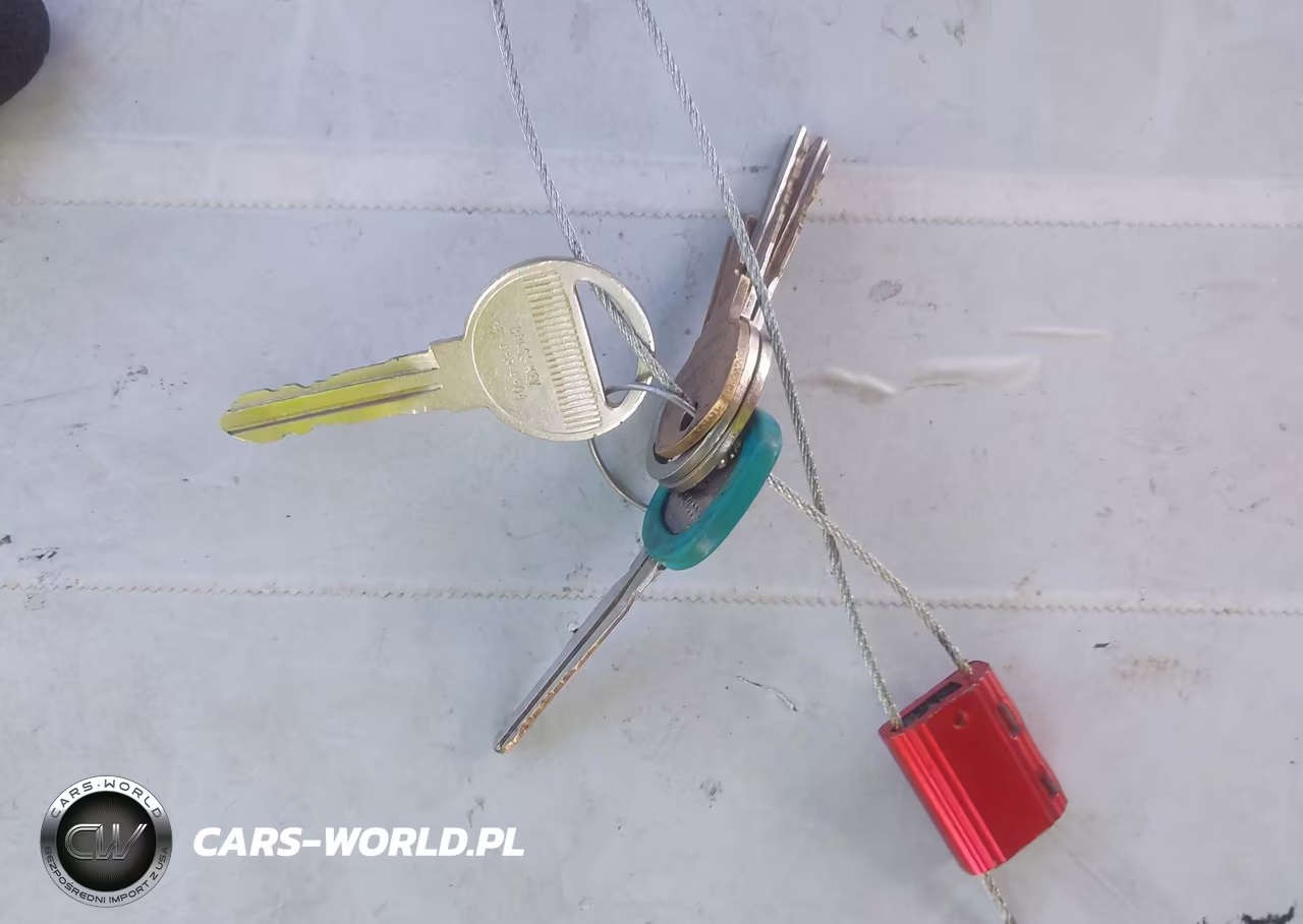 1987 Mazda B2000 Cab Plus VIN:JM2UF3117H0605018 - 11