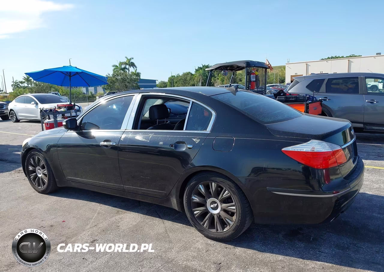 2010 Hyundai Genesis 3.8 VIN:KMHGC4DE6AU074130 - 6