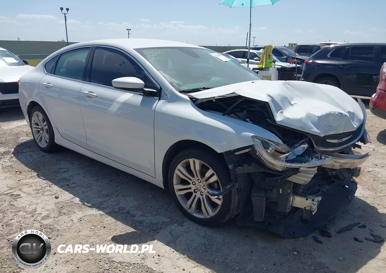 2015 Chrysler 200 Limited – zdjęcie 1 z 16