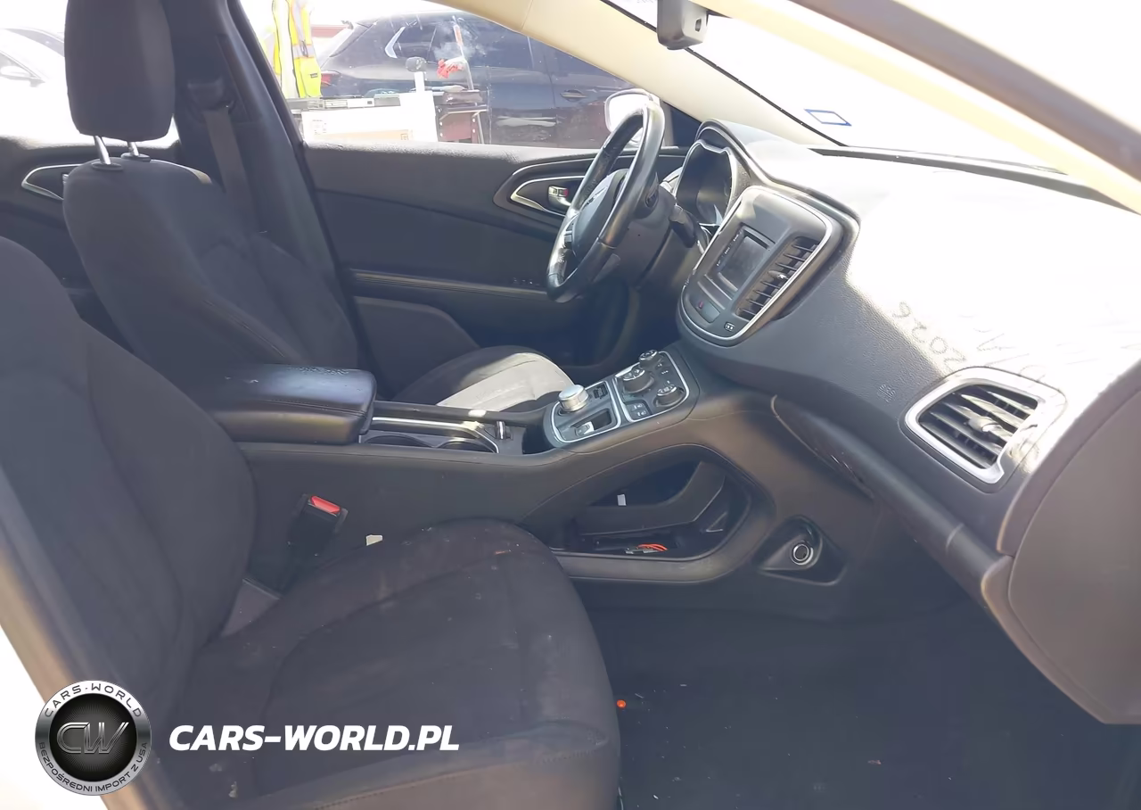 2015 Chrysler 200 Limited VIN:1C3CCCAB6FN535968 - 5