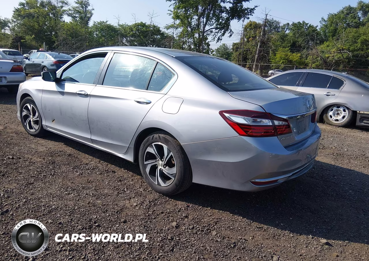 2017 Honda Accord Lx VIN:1HGCR2F3XHA248912 - 3