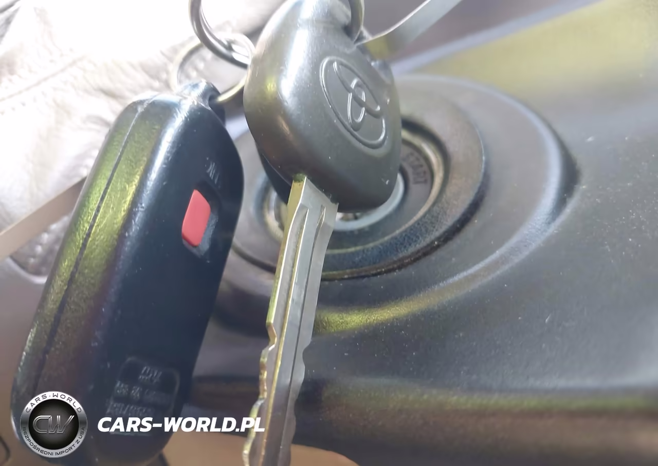 1999 Toyota Sienna Xle VIN:4T3ZF13C7XU115136 - 11