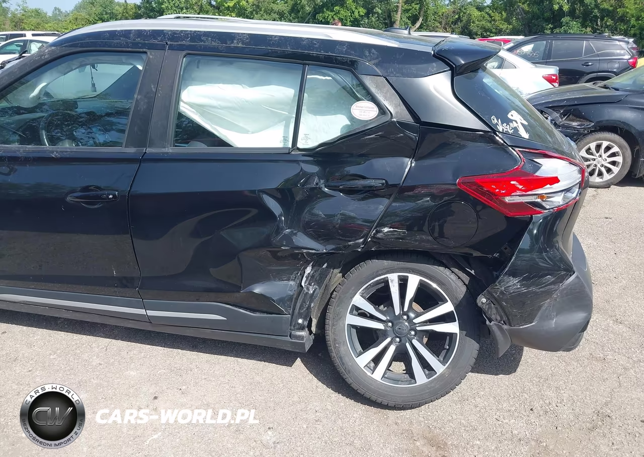 2019 Nissan Kicks Sr VIN:3N1CP5CU4KL559192 - 6