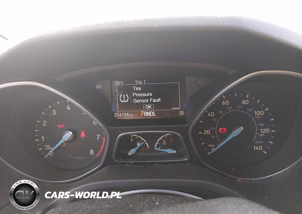 2016 Ford Focus Se VIN:1FADP3K23GL236248 - 7