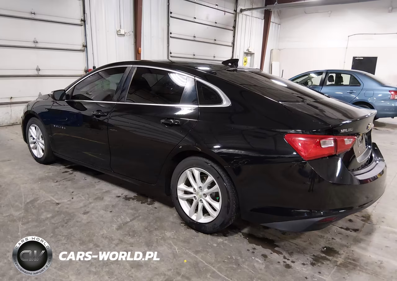 2018 Chevrolet Malibu Lt VIN:1G1ZD5ST9JF206747 - 3