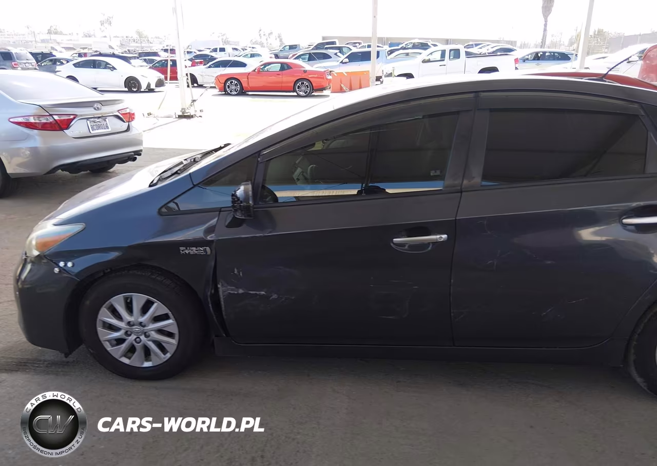 2014 Toyota Prius Plug-In VIN:JTDKN3DP9E3055488 - 13