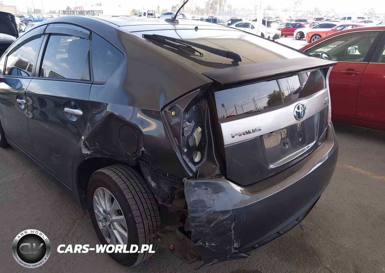2014 Toyota Prius Plug-In VIN:JTDKN3DP9E3055488 - 6