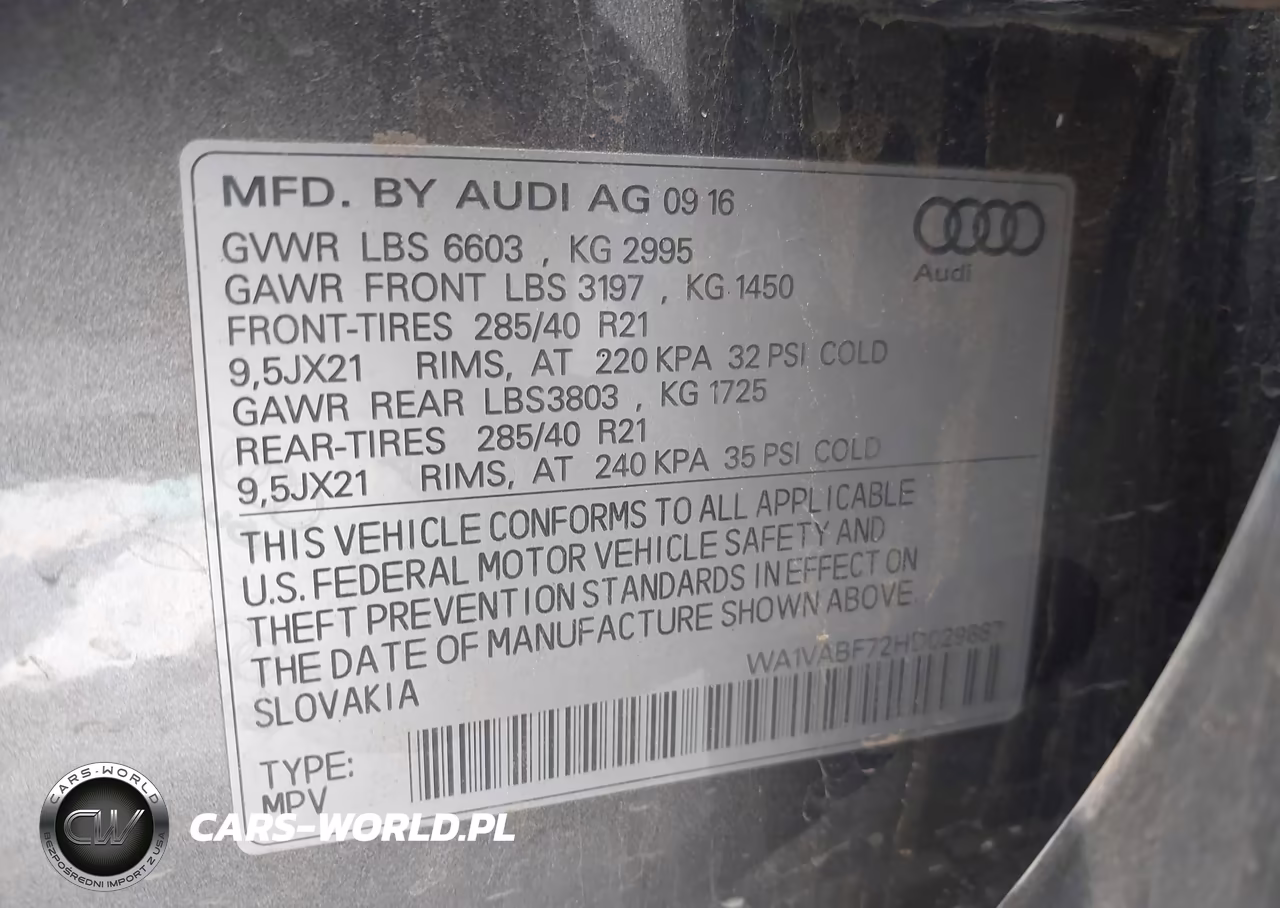 2017 Audi Q7 3.0T Premium VIN:WA1VABF72HD029887 - 9