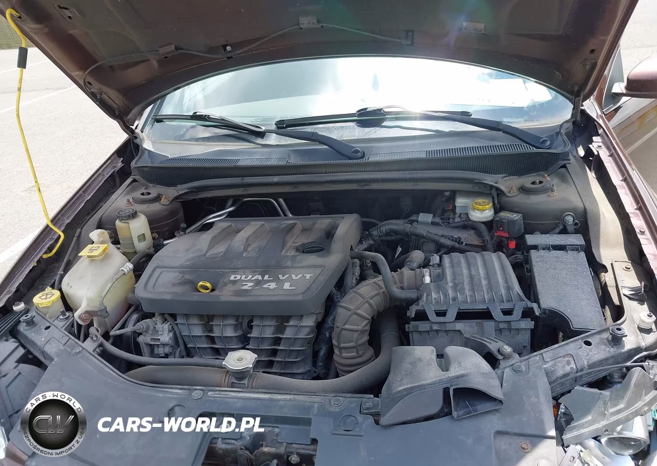 2012 Chrysler 200 Touring VIN:1C3CCBBB2CN189342 - 10