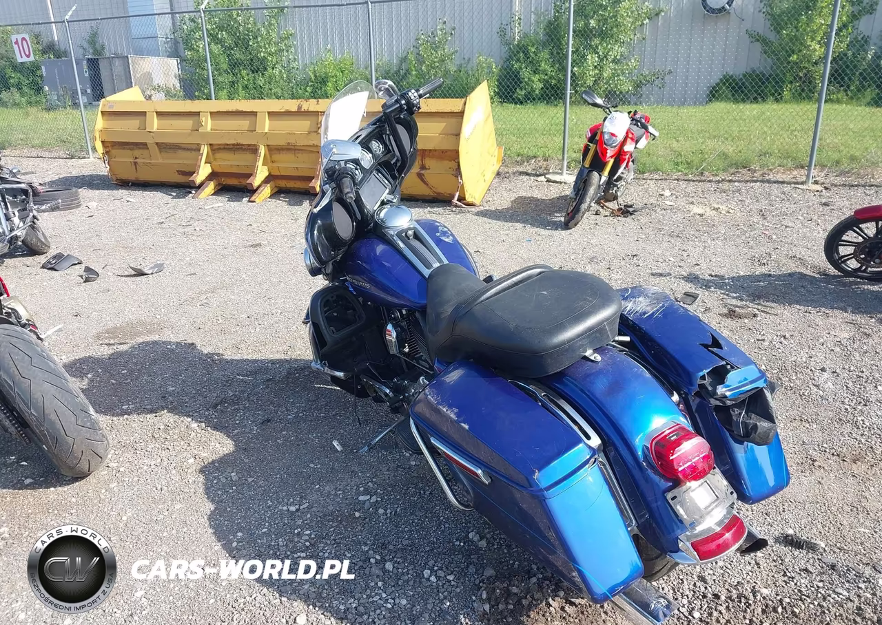 2015 Harley-Davidson Flhtk Ultra Limited VIN:1HD1KEL10FB681255 - 3