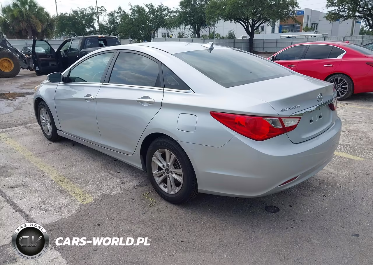 2013 Hyundai Sonata Gls VIN:5NPEB4AC5DH654887 - 3