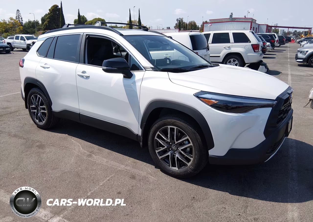 2026 Toyota Corolla Cross Xle – zdjęcie 1 z 16