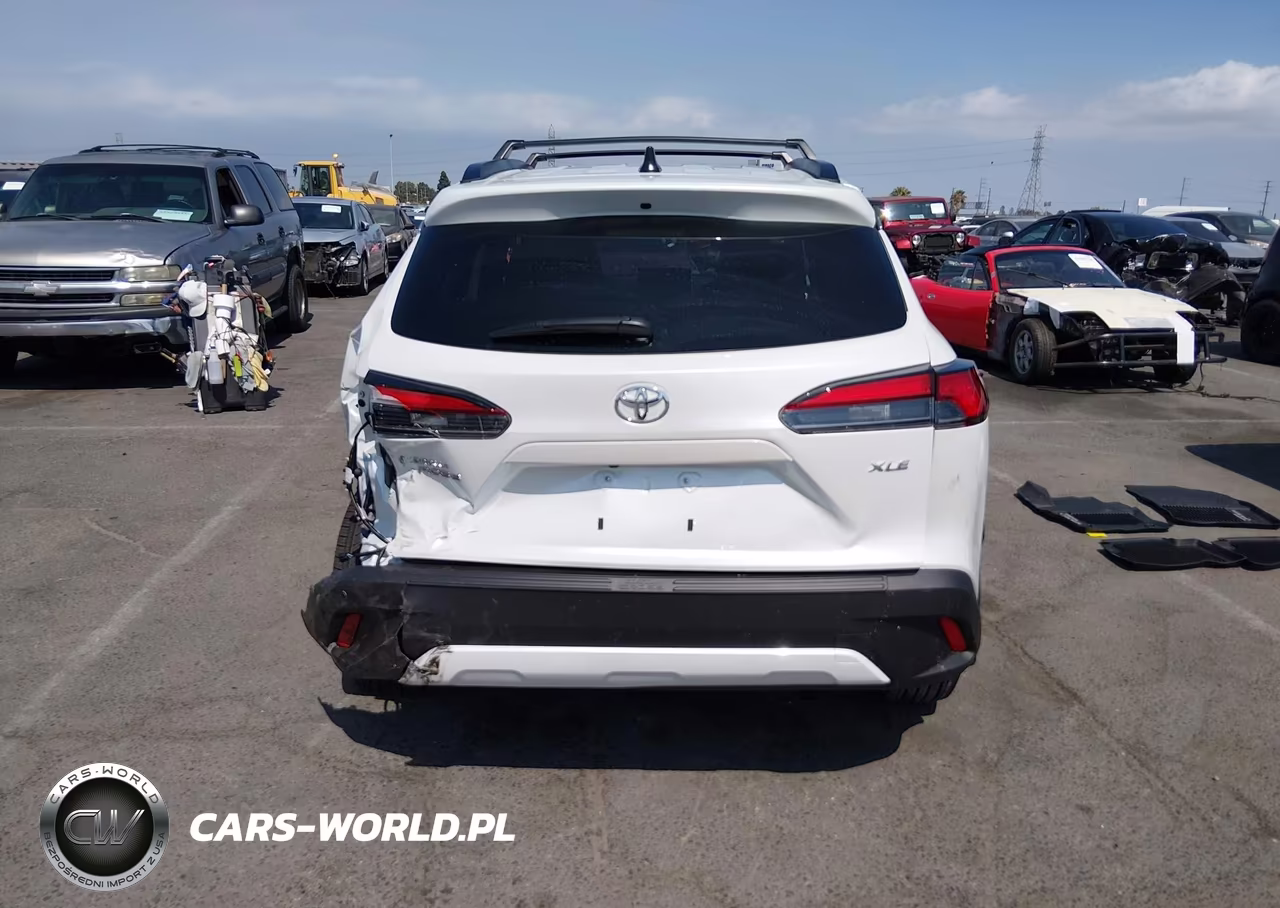 2026 Toyota Corolla Cross Xle VIN:7MUDAAAG6TV204325 - 16
