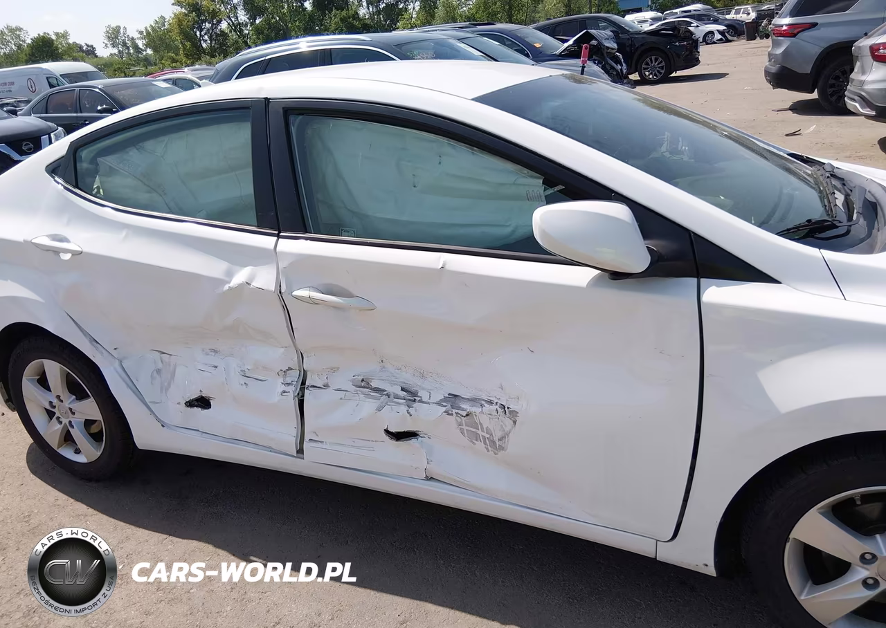 2013 Hyundai Elantra Gls VIN:5NPDH4AE5DH295519 - 12