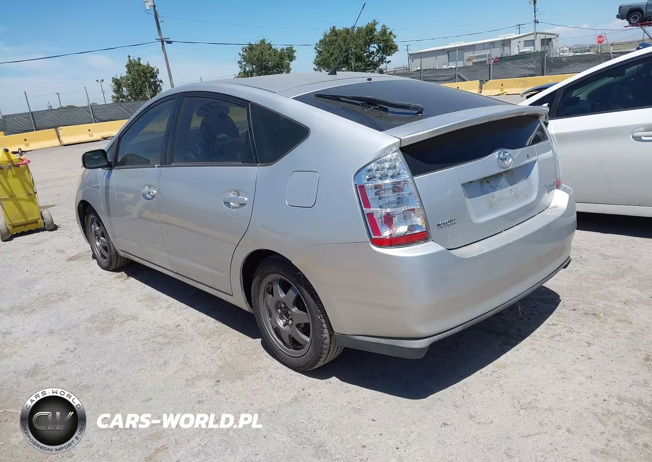2007 Toyota Prius Touring VIN:JTDKB20U073287124 - 3