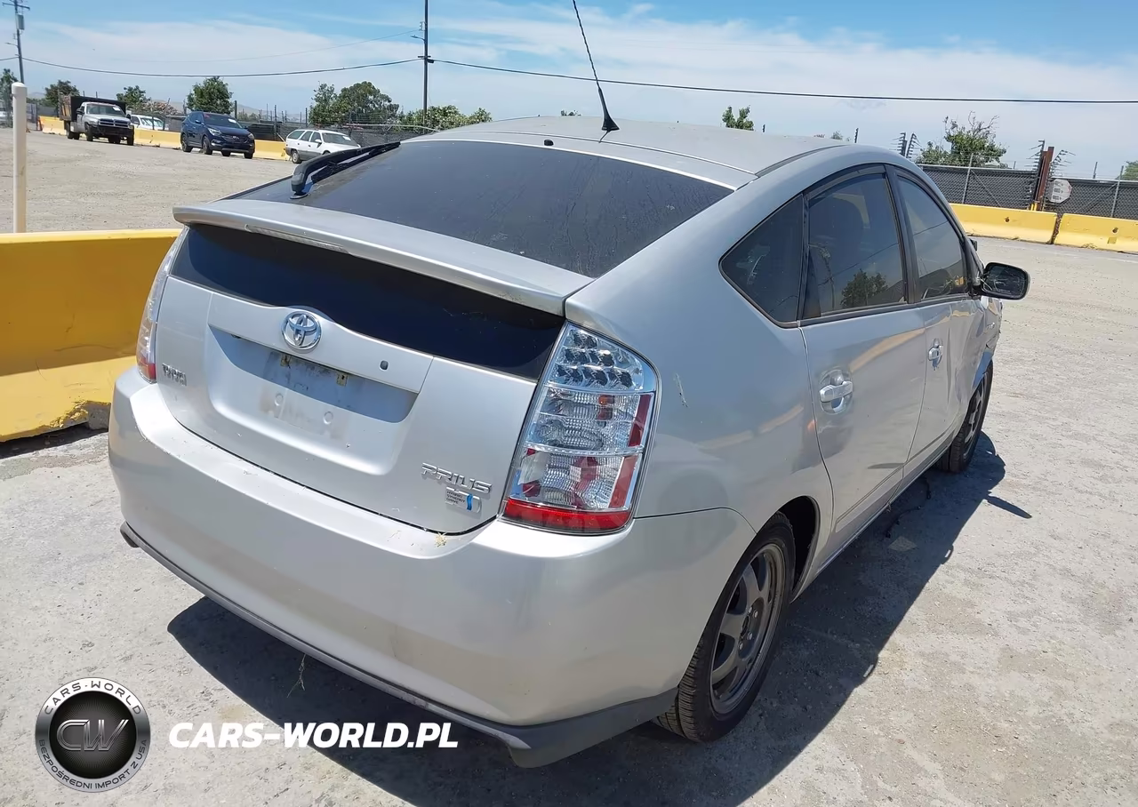 2007 Toyota Prius Touring VIN:JTDKB20U073287124 - 4