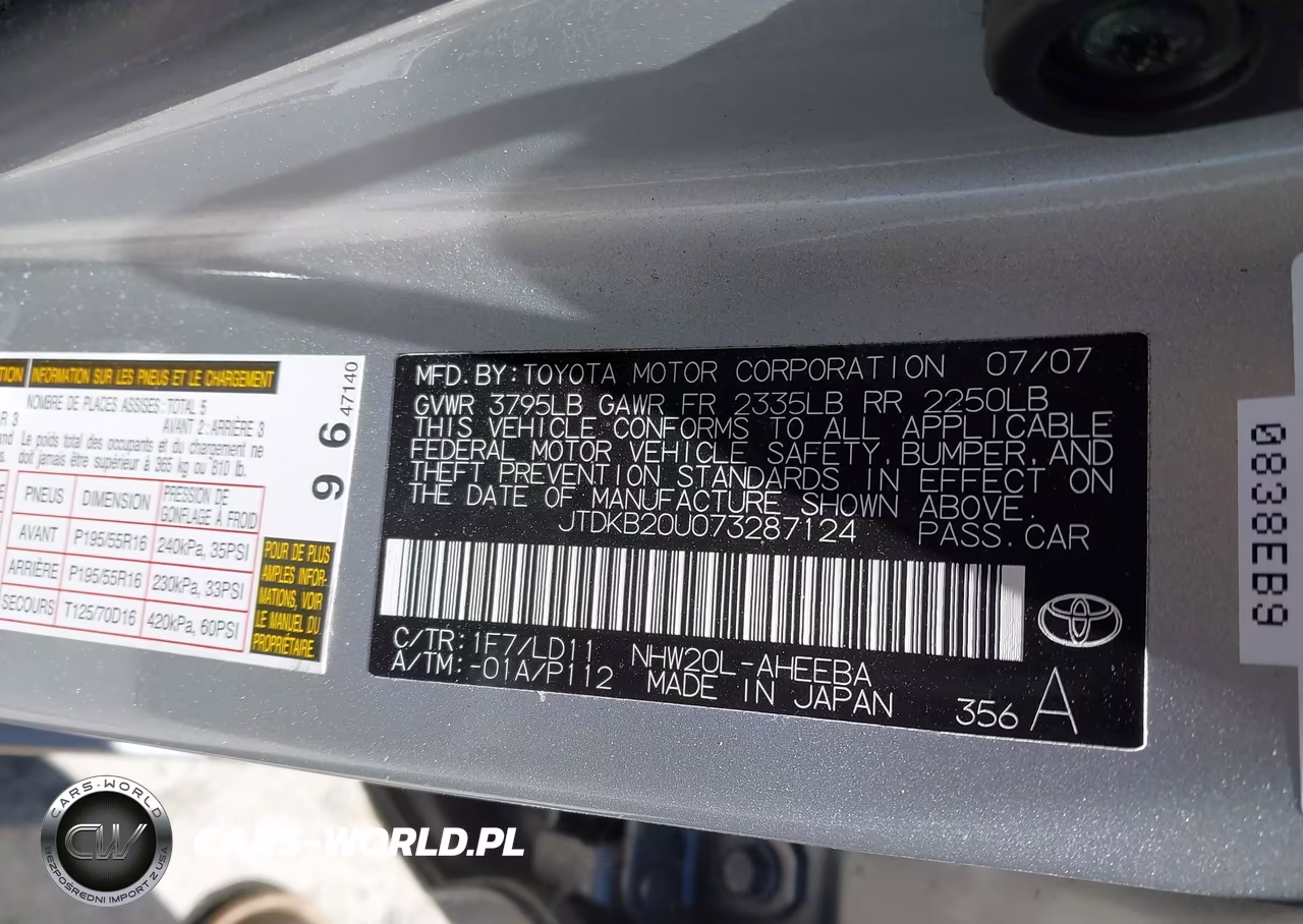 2007 Toyota Prius Touring VIN:JTDKB20U073287124 - 9