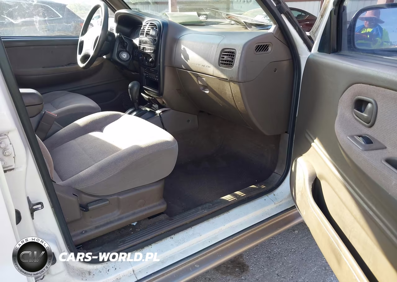 2002 Kia Sportage VIN:KNDJB723425172942 - 5