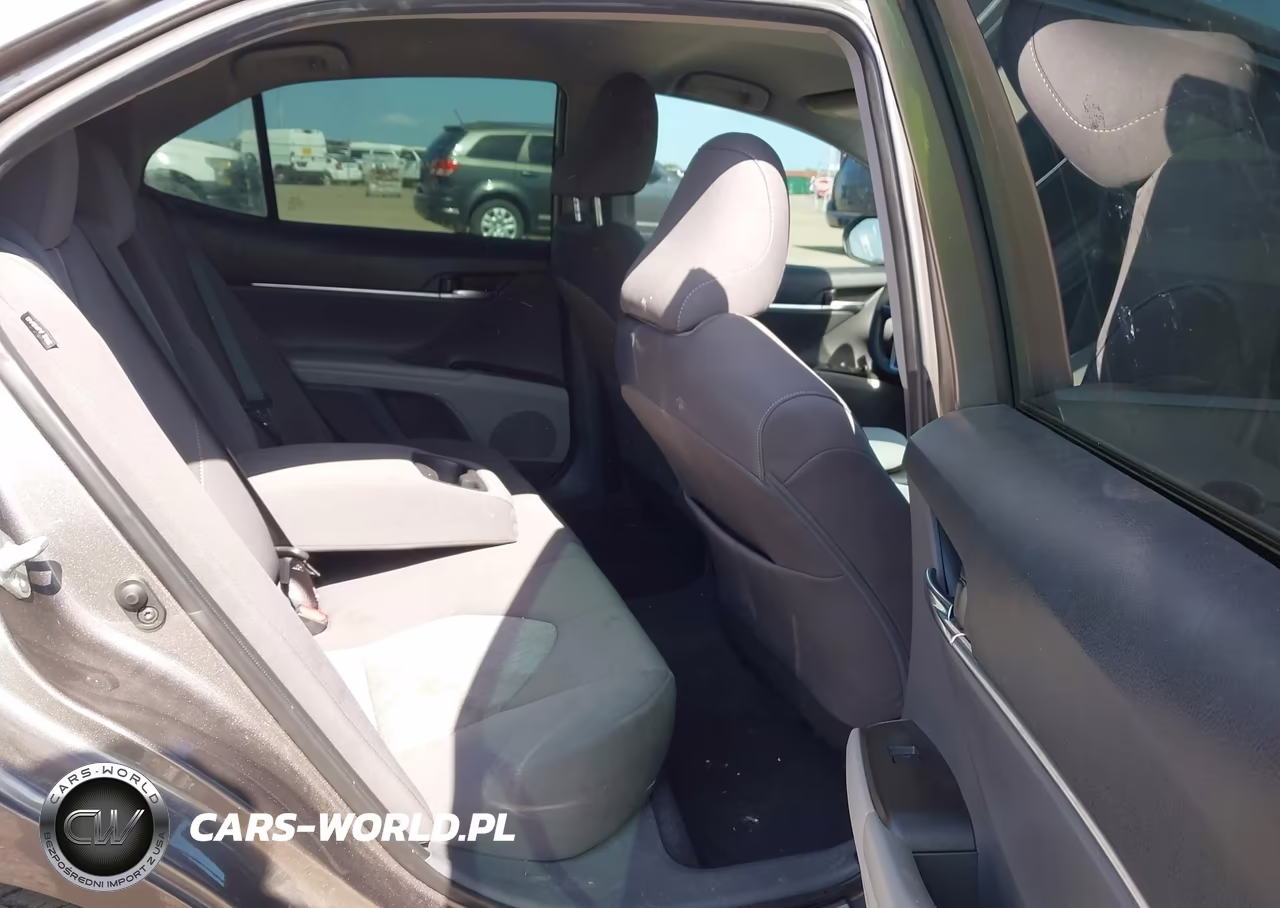 2024 Toyota Camry Le VIN:4T1C11AK0RU237170 - 8