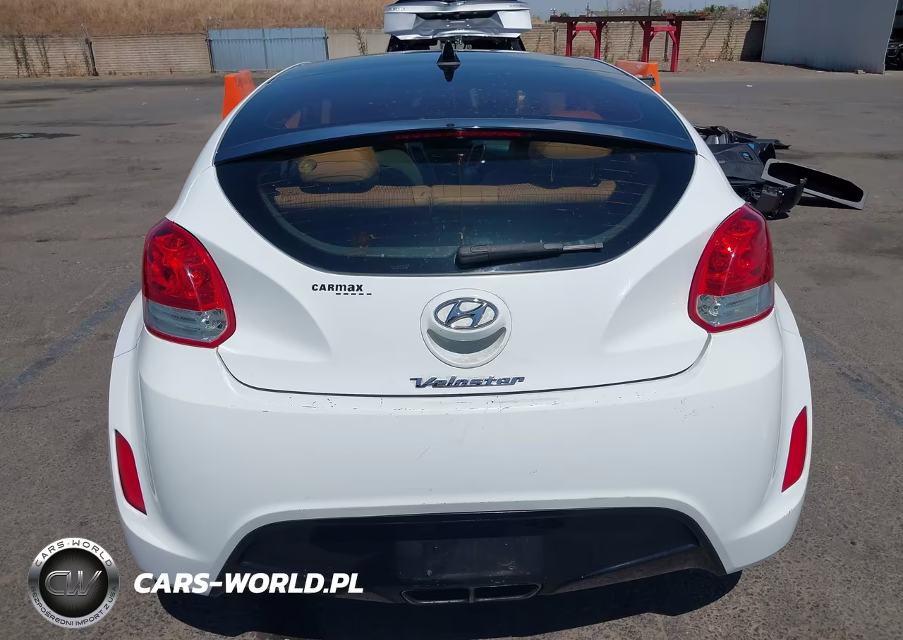 2012 Hyundai Veloster Base W-Gray VIN:KMHTC6AD5CU047137 - 16