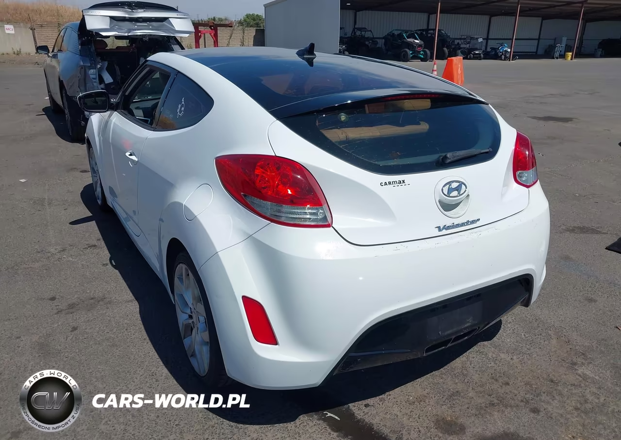 2012 Hyundai Veloster Base W-Gray VIN:KMHTC6AD5CU047137 - 3