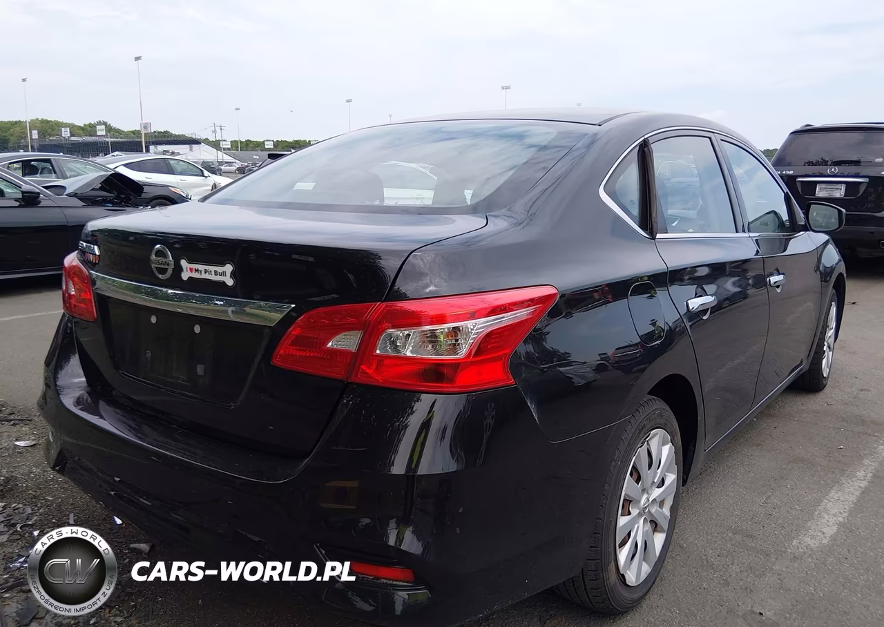 2018 Nissan Sentra S VIN:3N1AB7AP1JY270304 - 4
