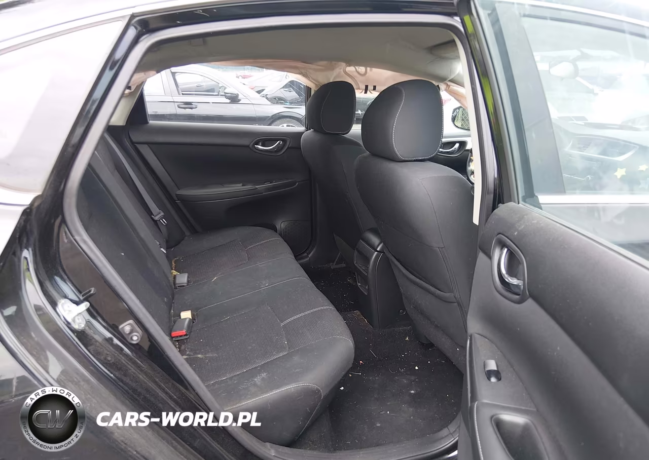 2018 Nissan Sentra S VIN:3N1AB7AP1JY270304 - 8