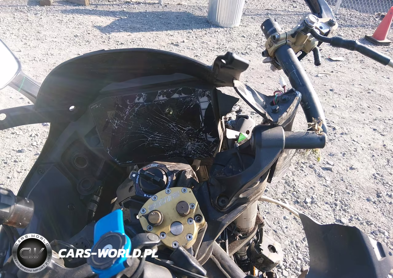 2023 Kawasaki Zx1002 R VIN:JKBZXVR19PA002092 - 15
