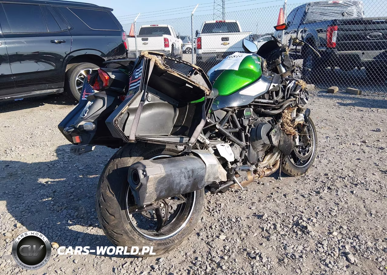 2023 Kawasaki Zx1002 R VIN:JKBZXVR19PA002092 - 4
