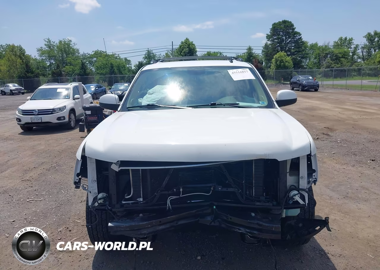 2012 Chevrolet Avalanche Lt VIN:3GNMCFE08CG131771 - 12