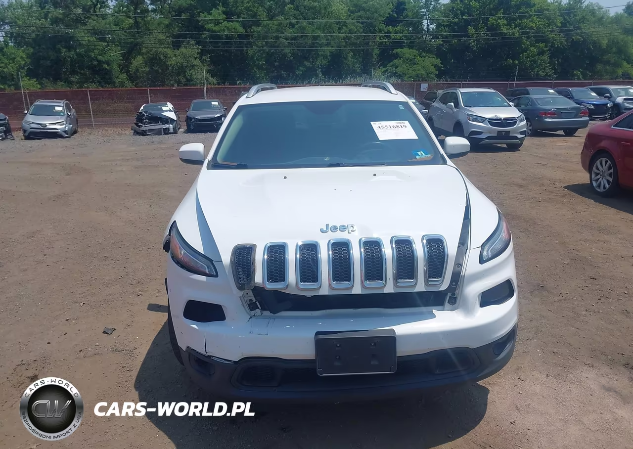 2016 Jeep Cherokee Latitude VIN:1C4PJMCS7GW237026 - 12