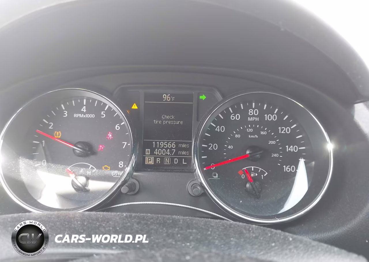 2014 Nissan Rogue Select S VIN:JN8AS5MTXEW619391 - 7