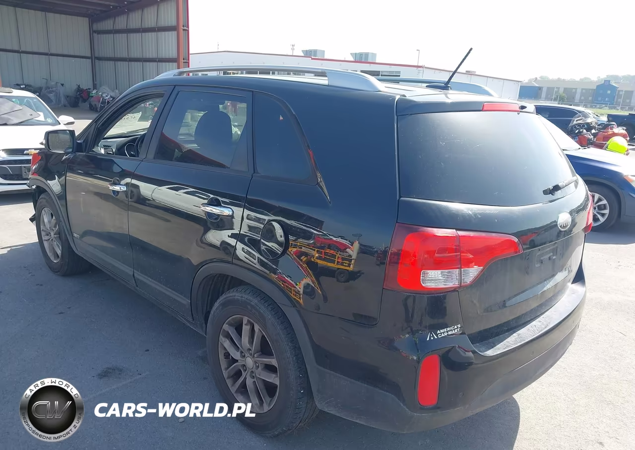 2015 Kia Sorento Lx VIN:5XYKTCA69FG653613 - 3