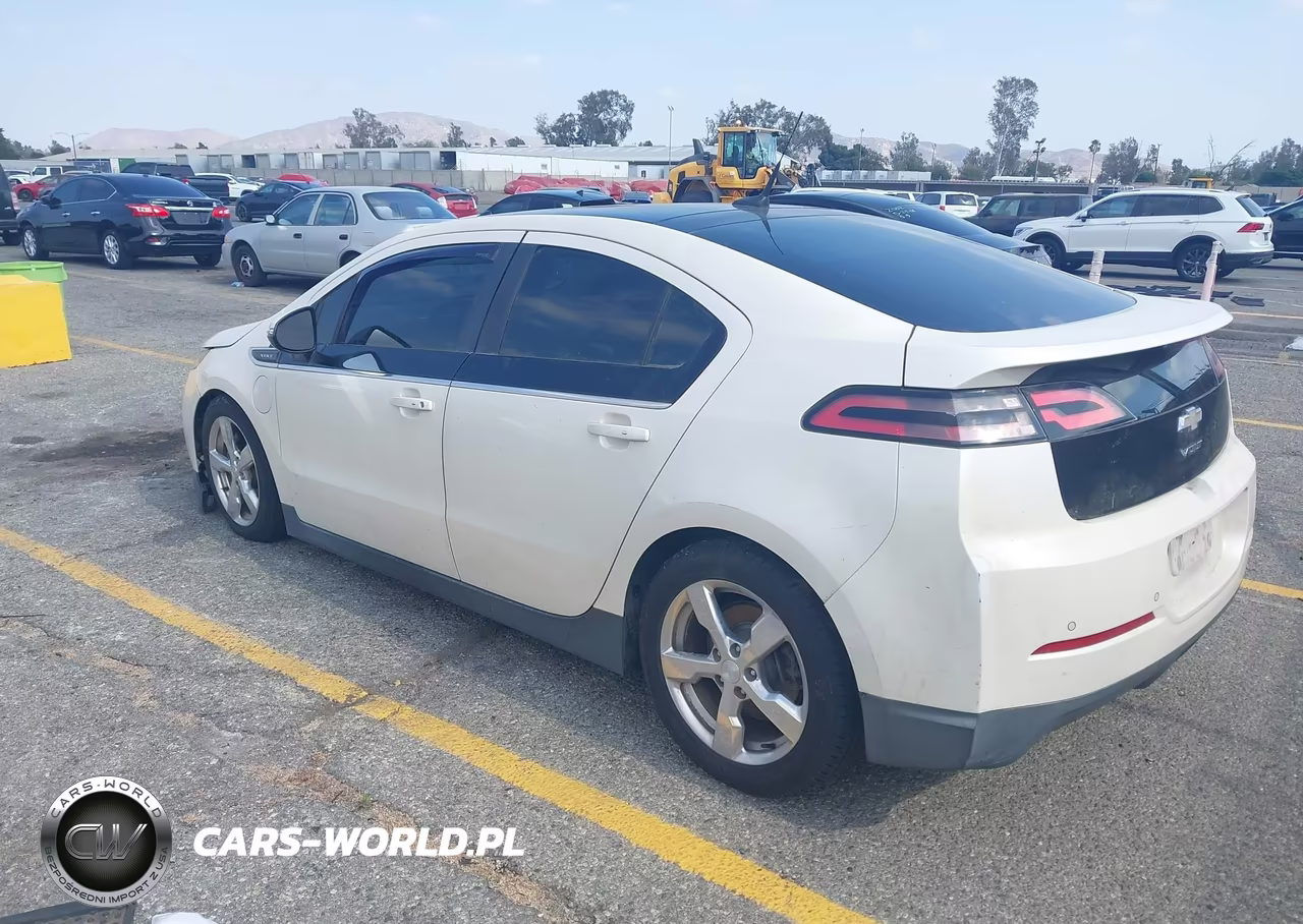 2012 Chevrolet Volt VIN:1G1RD6E42CU102917 - 3