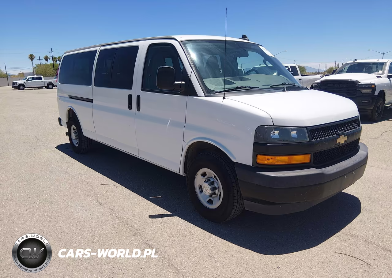 2019 Chevrolet Express 3500 Ls – zdjęcie 1 z 16
