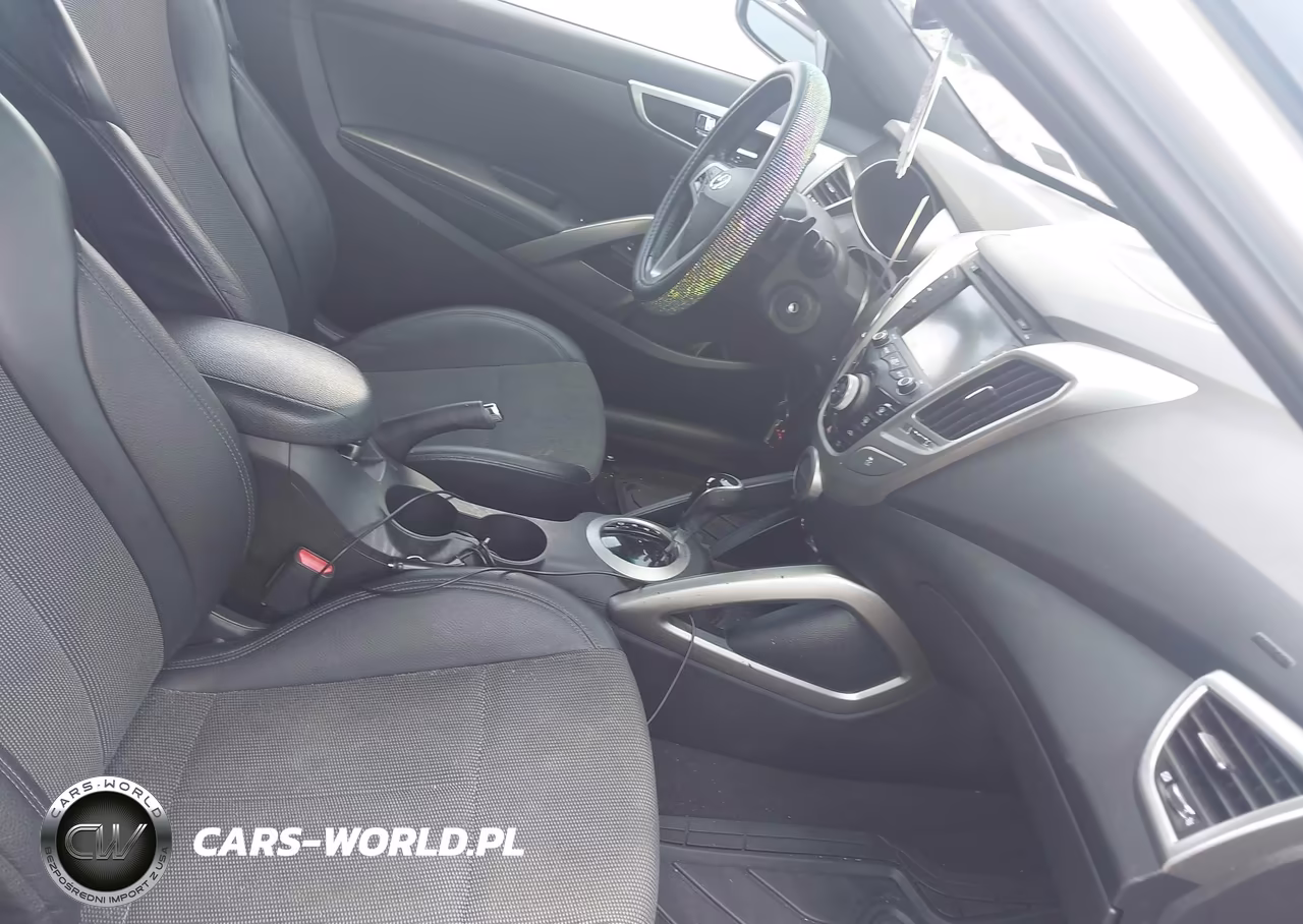 2016 Hyundai Veloster VIN:KMHTC6ADXGU296782 - 5