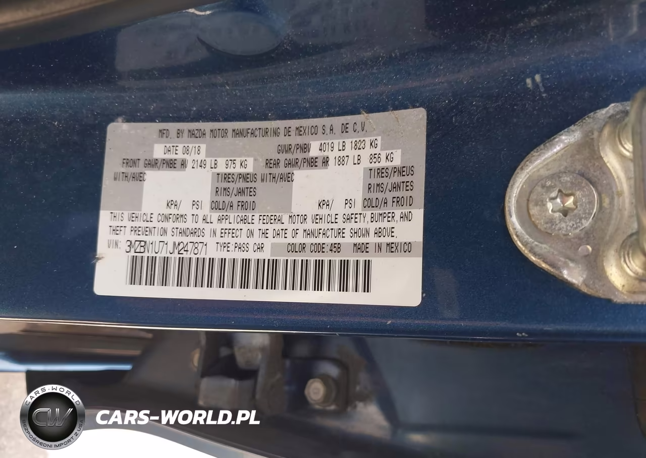 2018 Mazda Mazda3 Sport VIN:3MZBN1U71JM247871 - 9