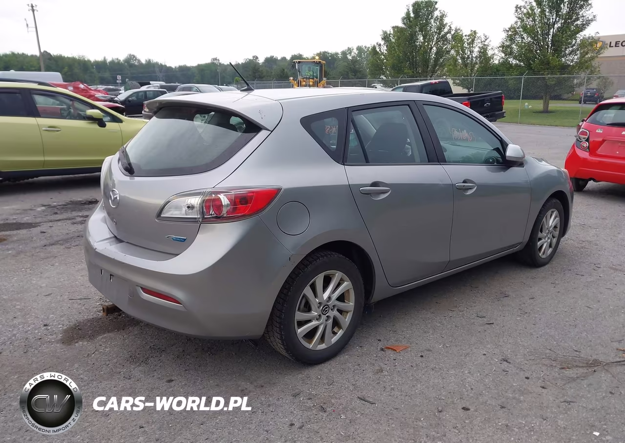 2013 Mazda Mazda3 I Touring VIN:JM1BL1LP6D1788541 - 4