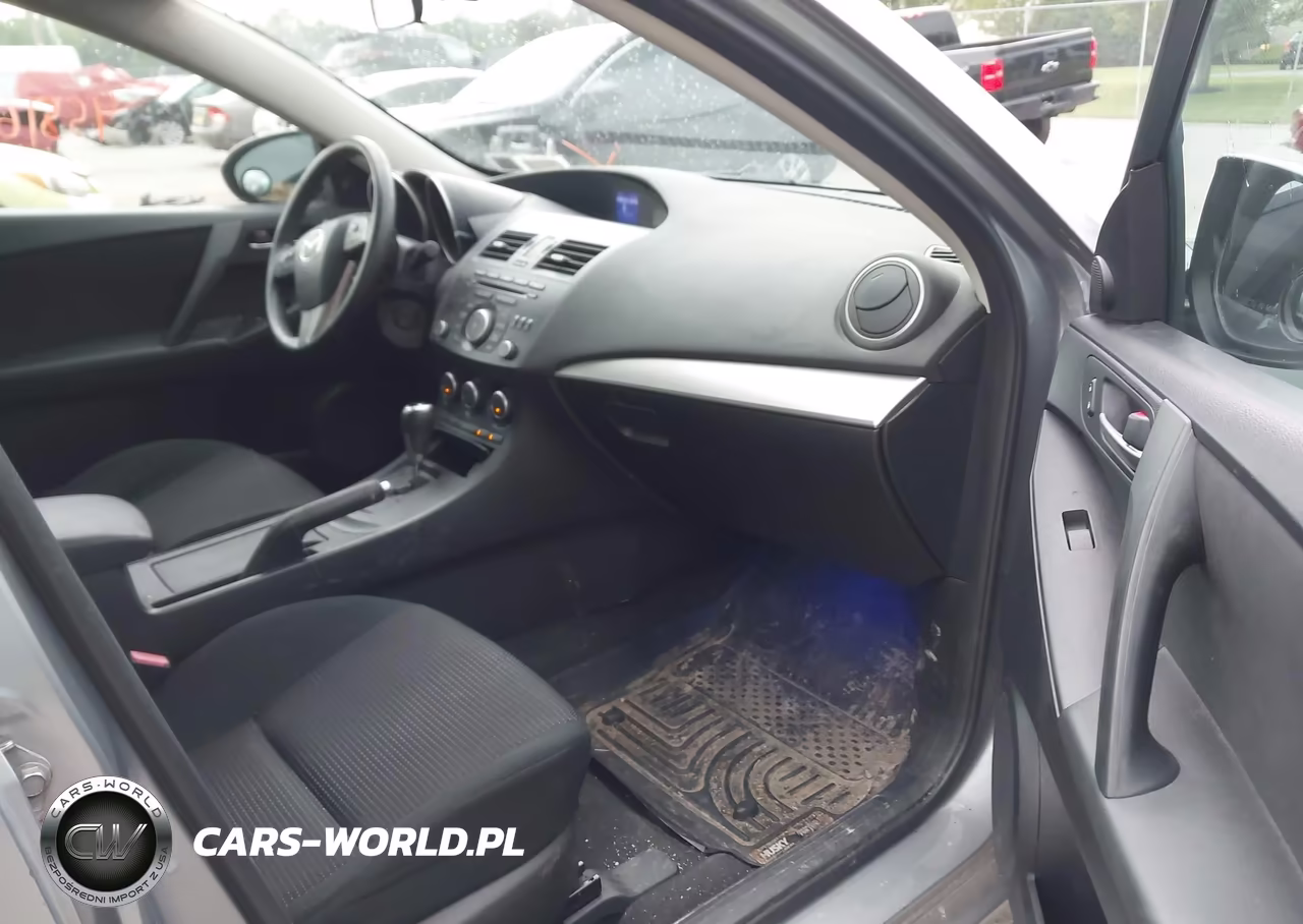 2013 Mazda Mazda3 I Touring VIN:JM1BL1LP6D1788541 - 5