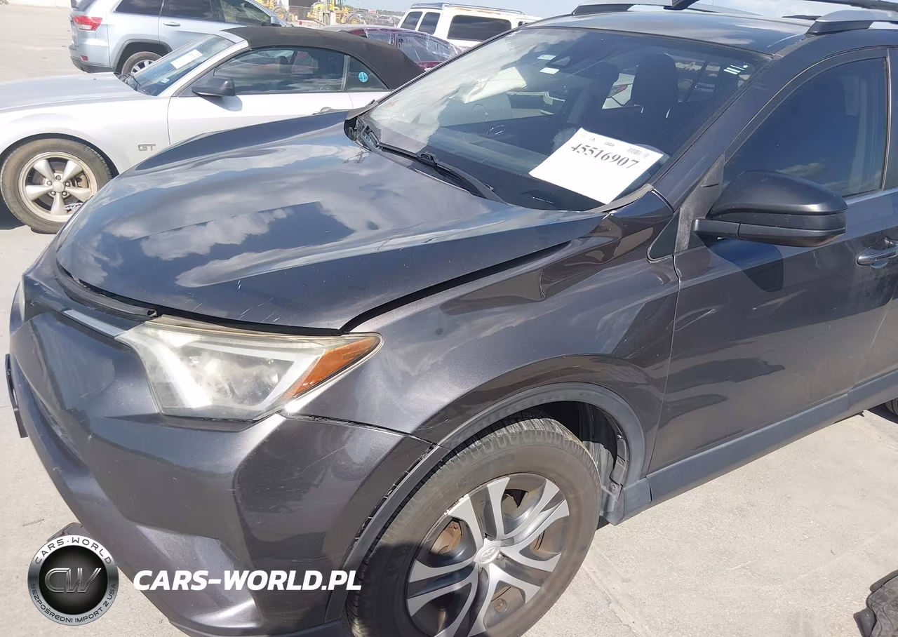 2017 Toyota Rav4 Le VIN:JTMZFREV1HJ712067 - 6