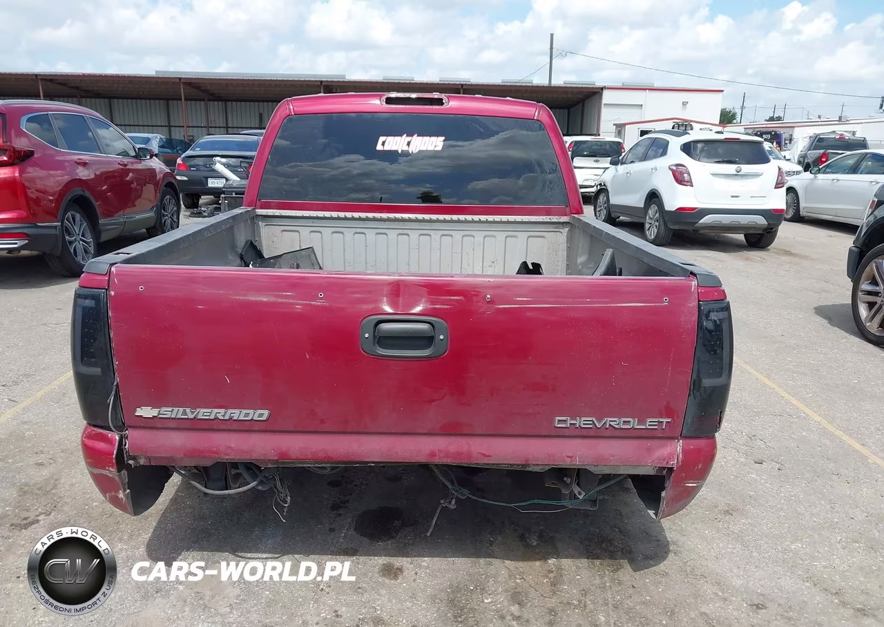 2005 Chevrolet Silverado 1500 Ls VIN:2GCEC13T651372351 - 15